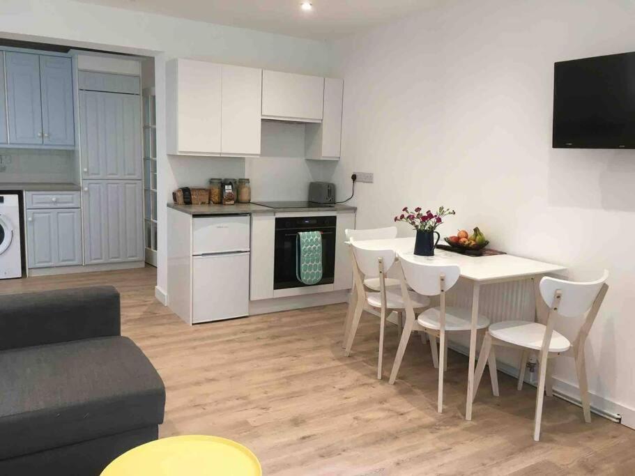 Bright And Spacious Annex Near Lymington With Private Garden Esterno foto
